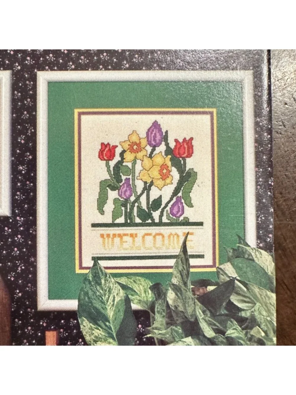 Comfort Station Cross-Stitch Pattern Book 33 Story Leaf Designs 1980s